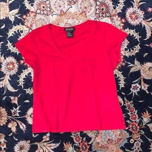 Juniors red Stretchy V neck tee